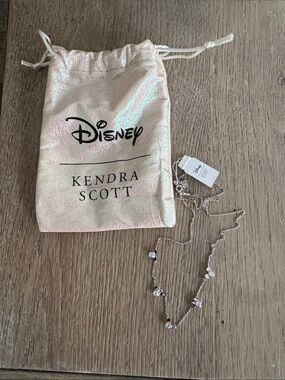 Disney x Kendra Scott  Silver Charm Necklace - Pink Iridescent Pouch